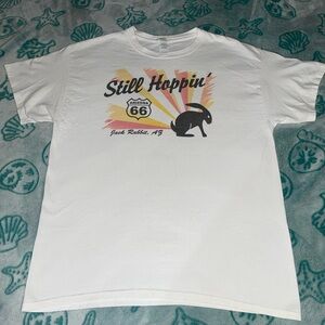 ROUTE 66 
JACK RABBIT, ARIZONA SHIRT
SIZE LARGE
GILDAN ULTRA COTTON